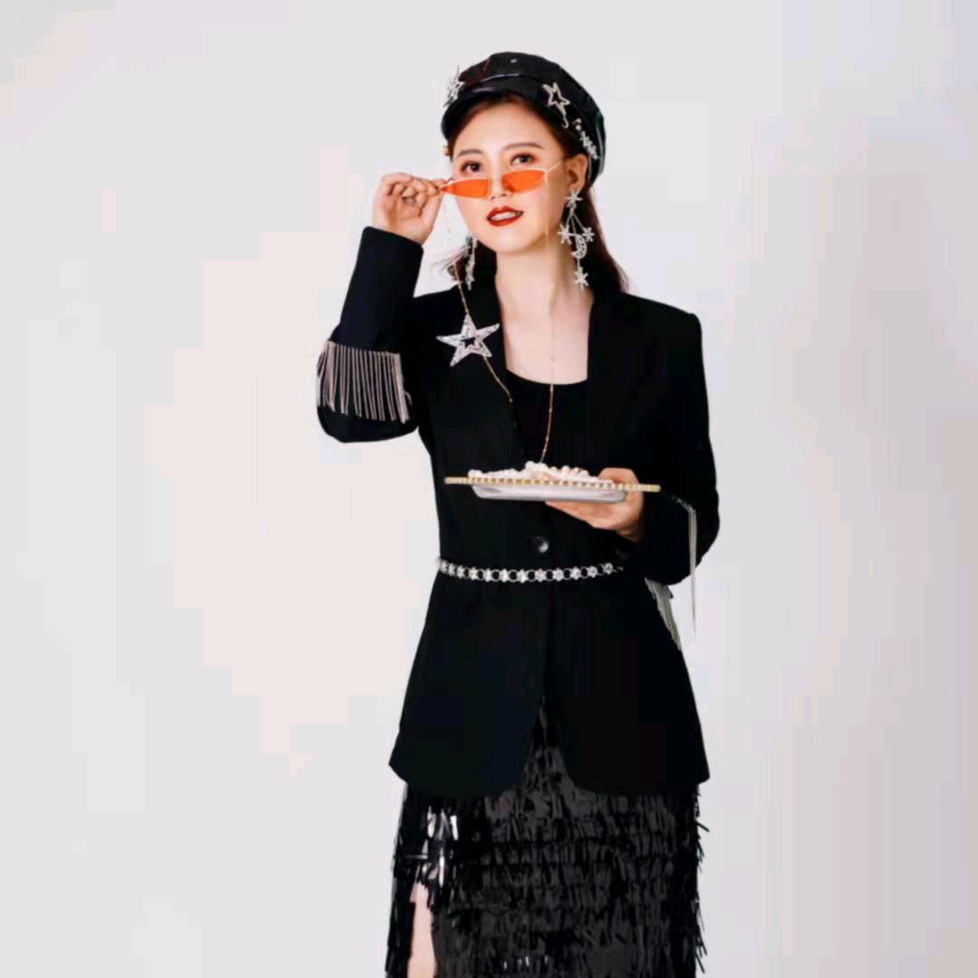 西贝小贾（热爱生活）