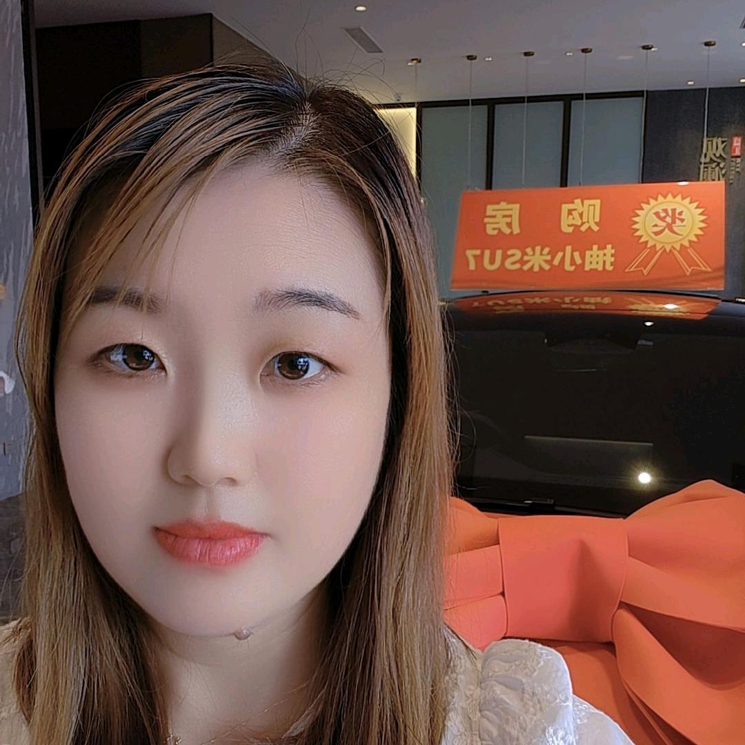观澜云府邓小霞