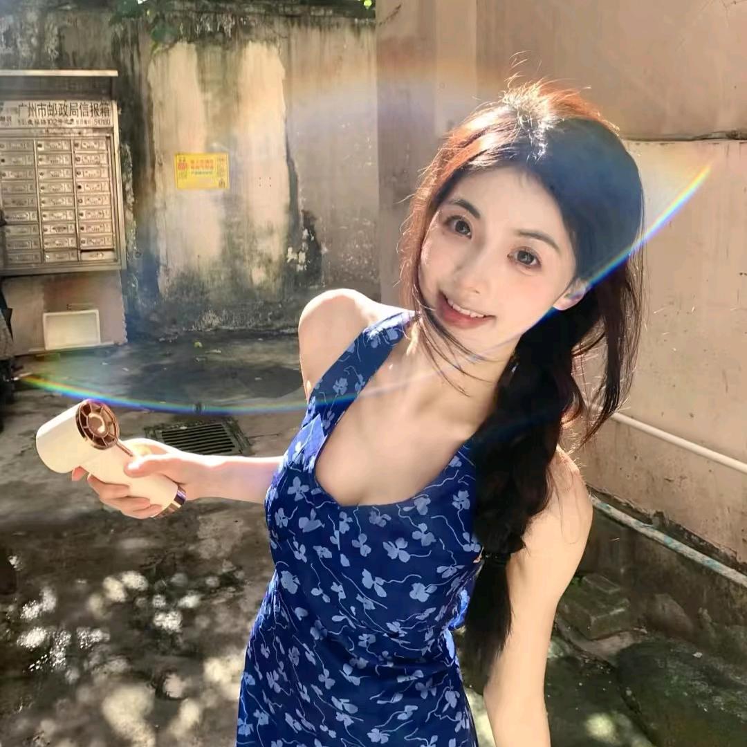喜 羊 羊
