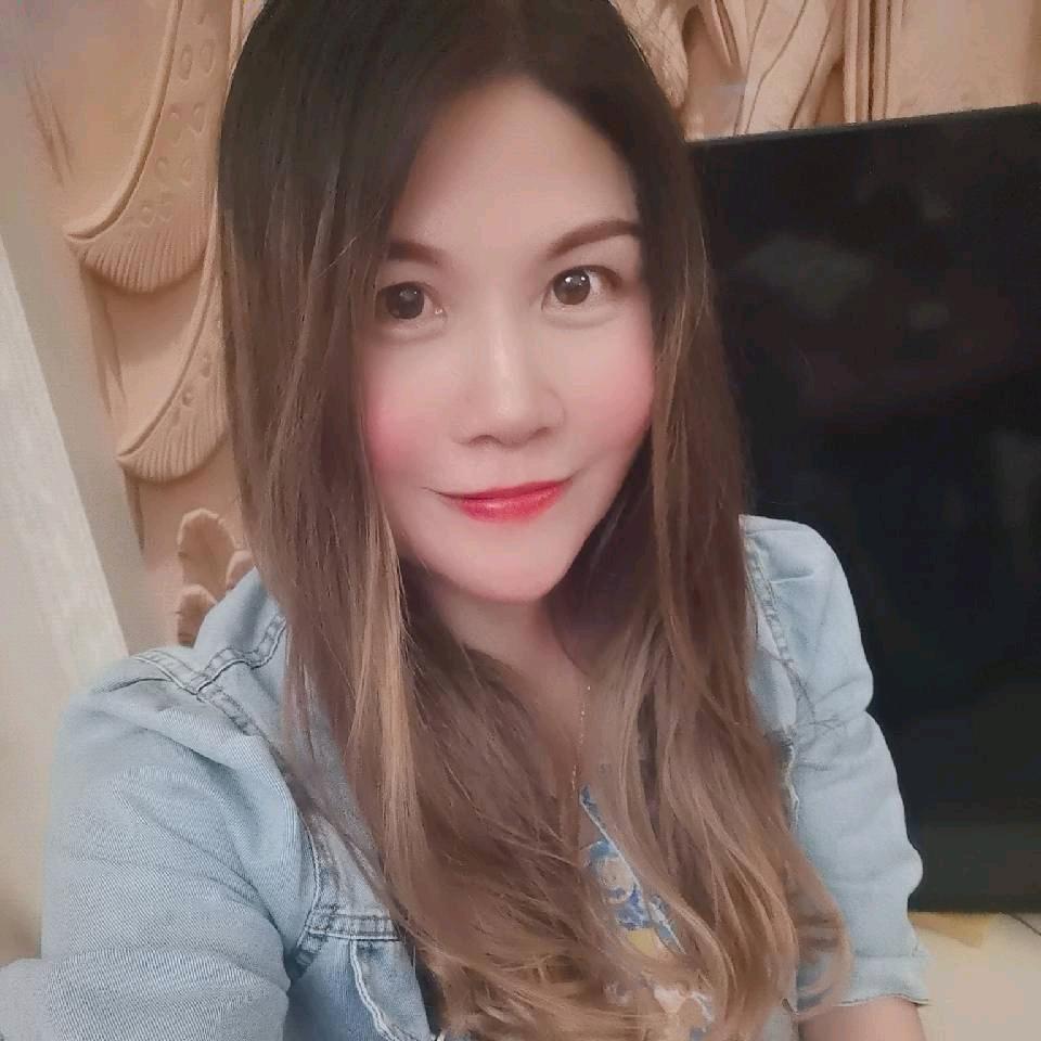 彩忘情