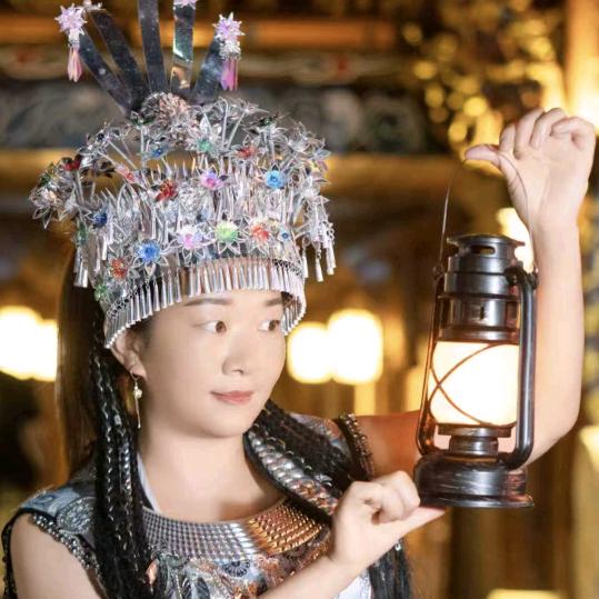 幺妹宣恩花锣鼓，橱窗有好货，欢迎来