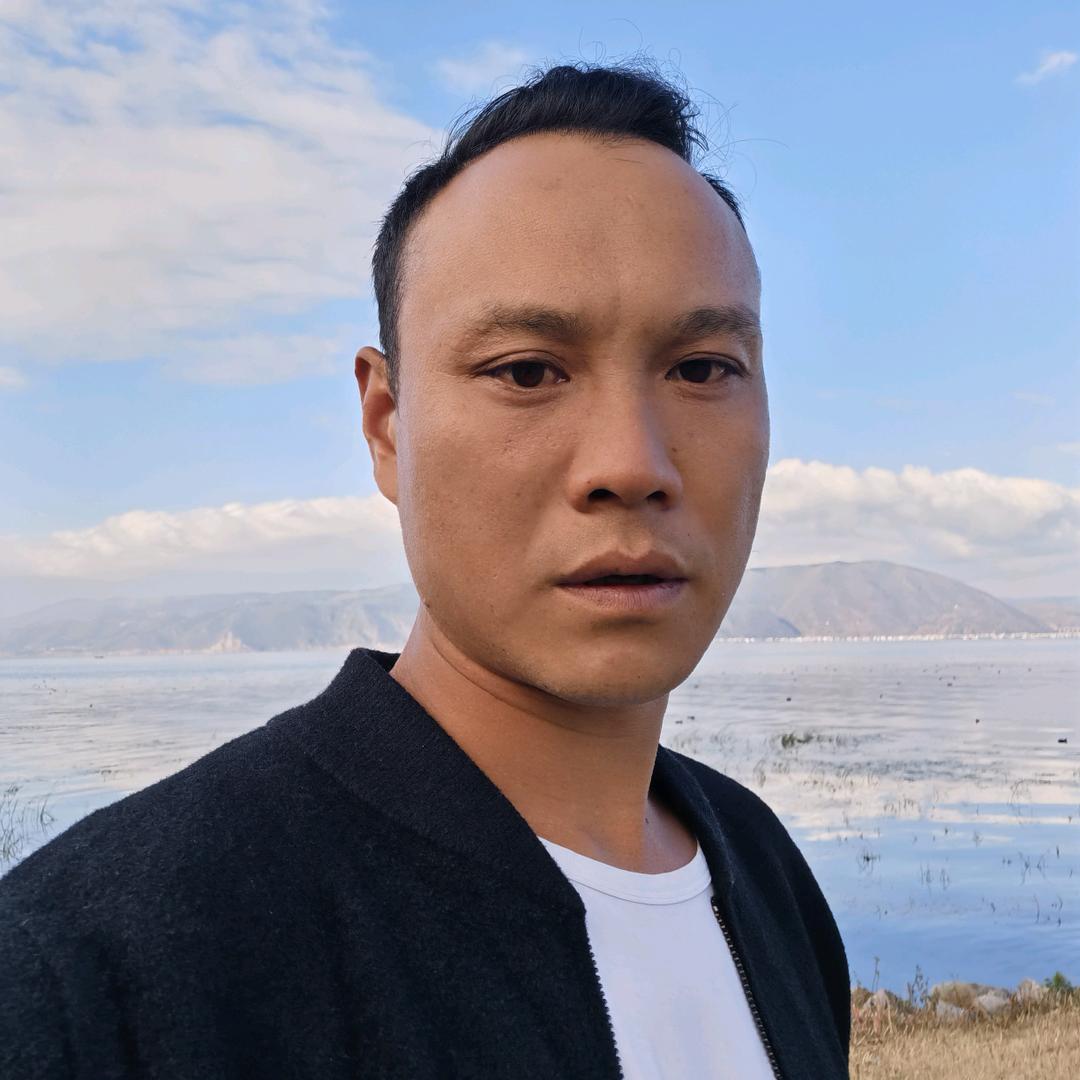 杠精坤哥༒会泽人