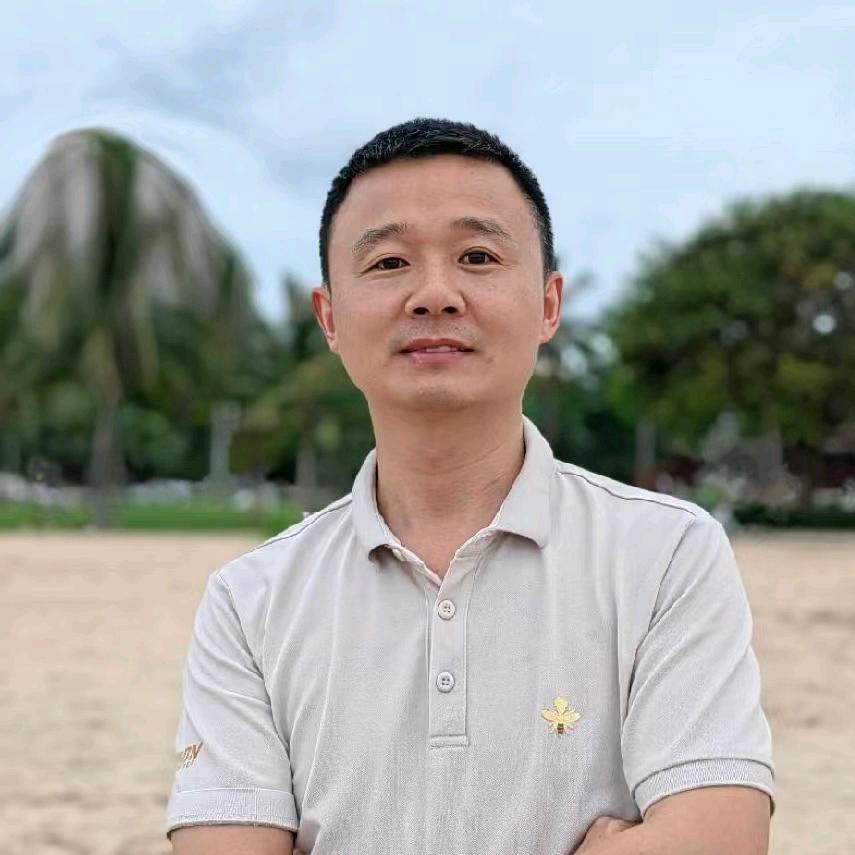 珠海墙布窗帘阿兵—优纺装饰材料有限公司