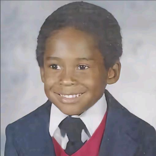 你出现在我诗的每一页