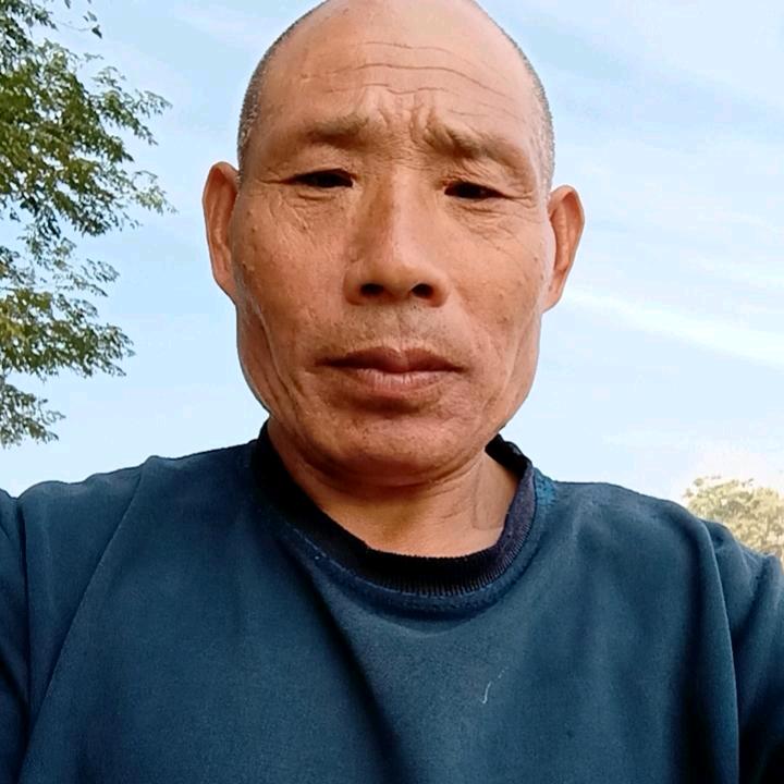 快乐一家人魏