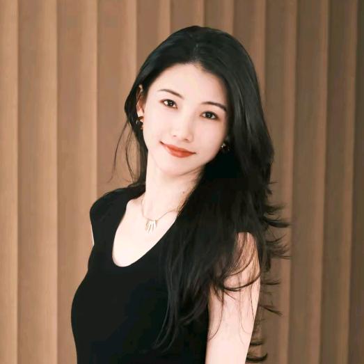 深圳南油西西高端定制~精选穿搭