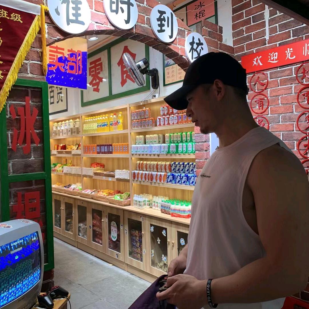 格瑞迪健身 陈教练