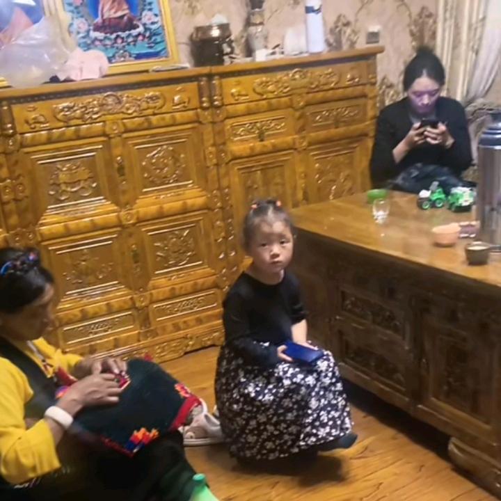 昂仁🌿旦卓