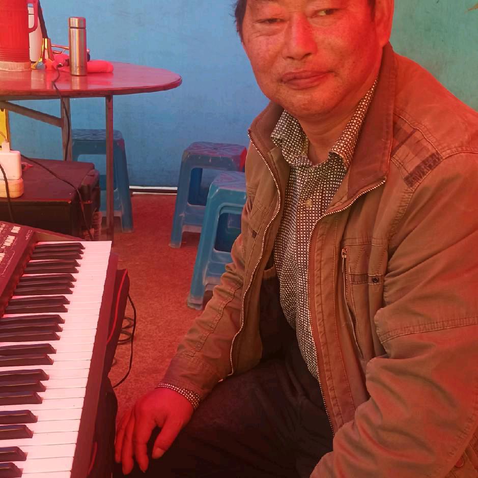 陈祥云专业乐队一条龙服务。
