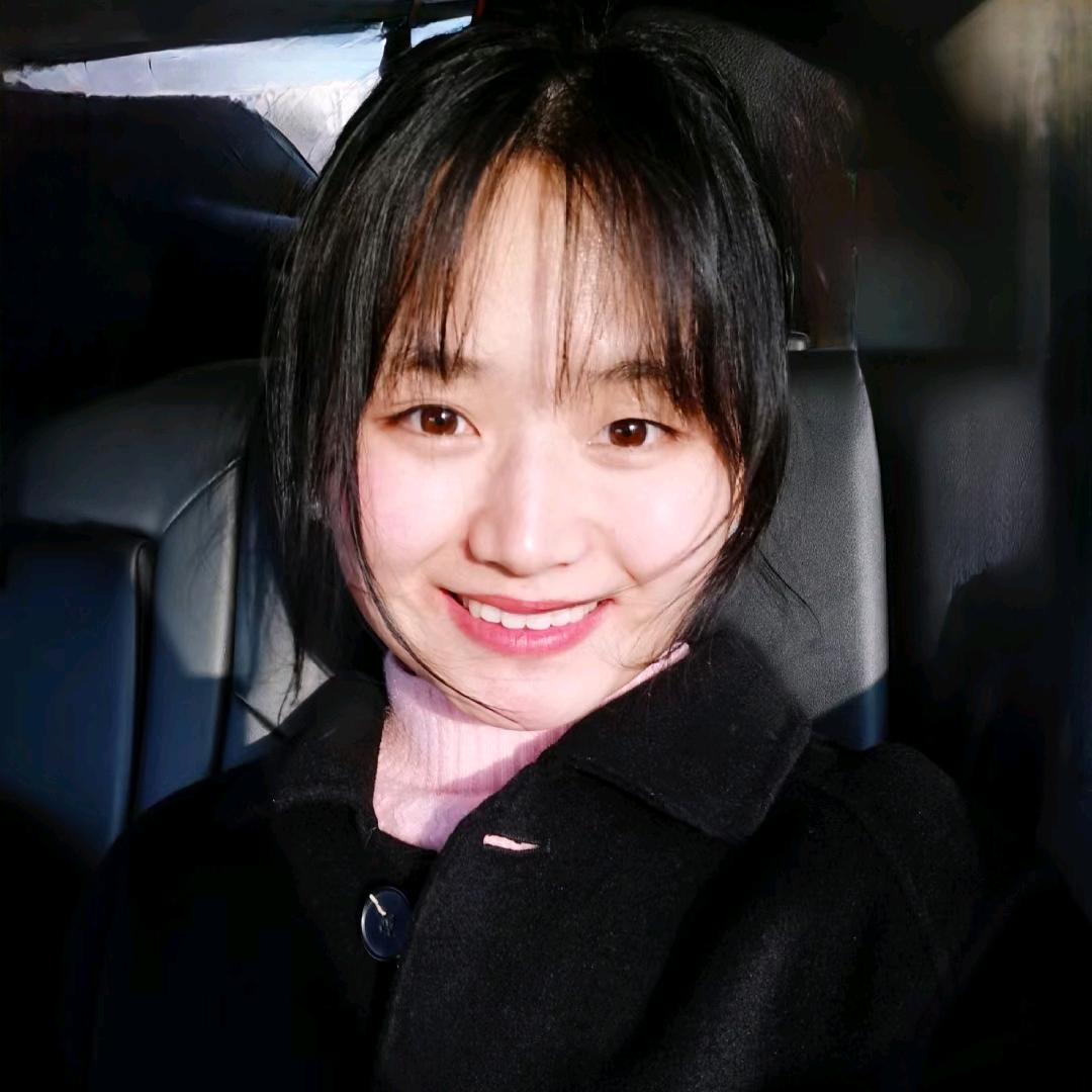 陈圆圆吖