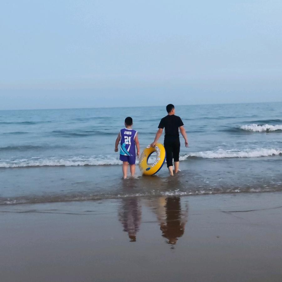 新艾浩