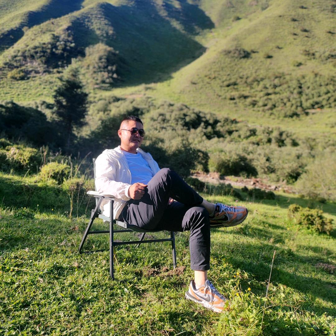 ℳ繈. ꪑꫀꪀᧁ.