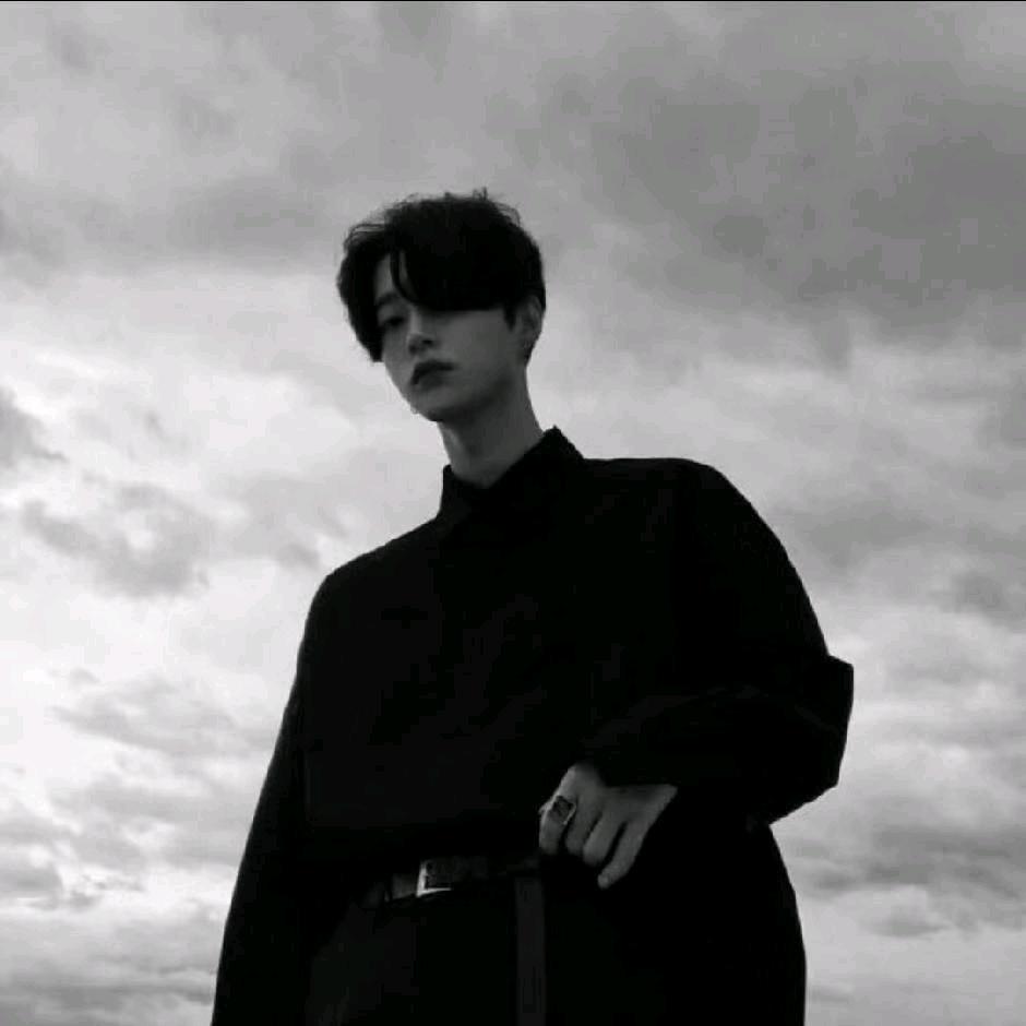 爱喝冰美式的土狗🇨🇳