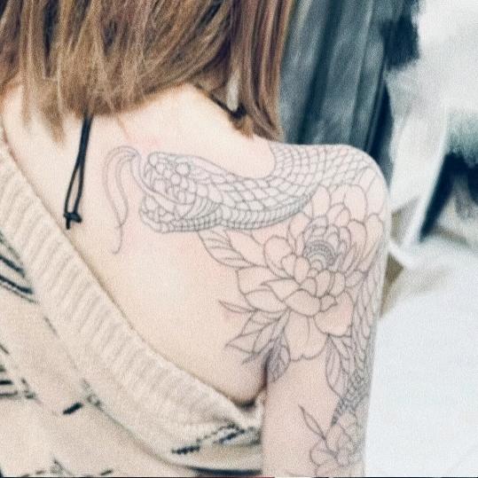 -栀子花.^