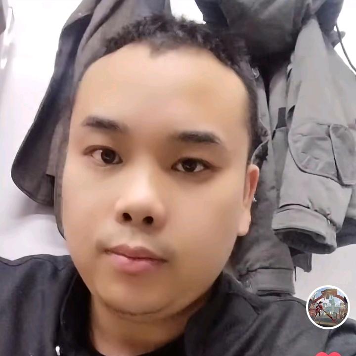 荣昌走路烧烤都是新鲜货