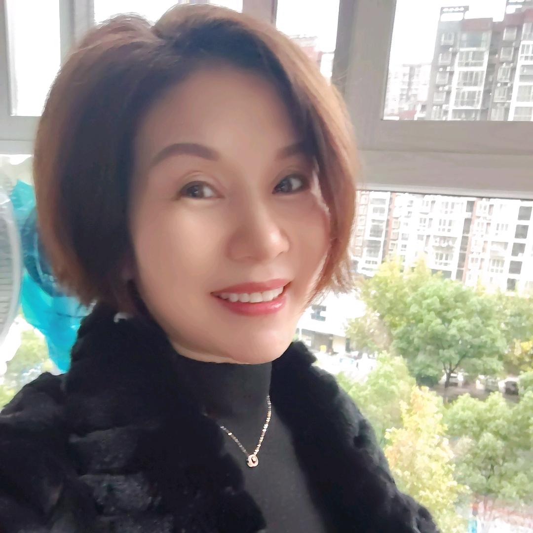 小米粒的奶奶叫润妍