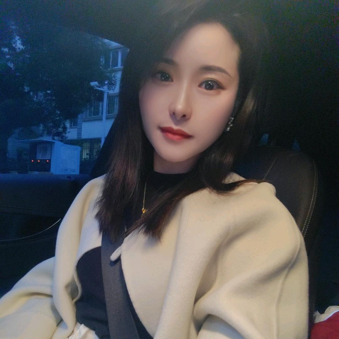 一笑醉红颜