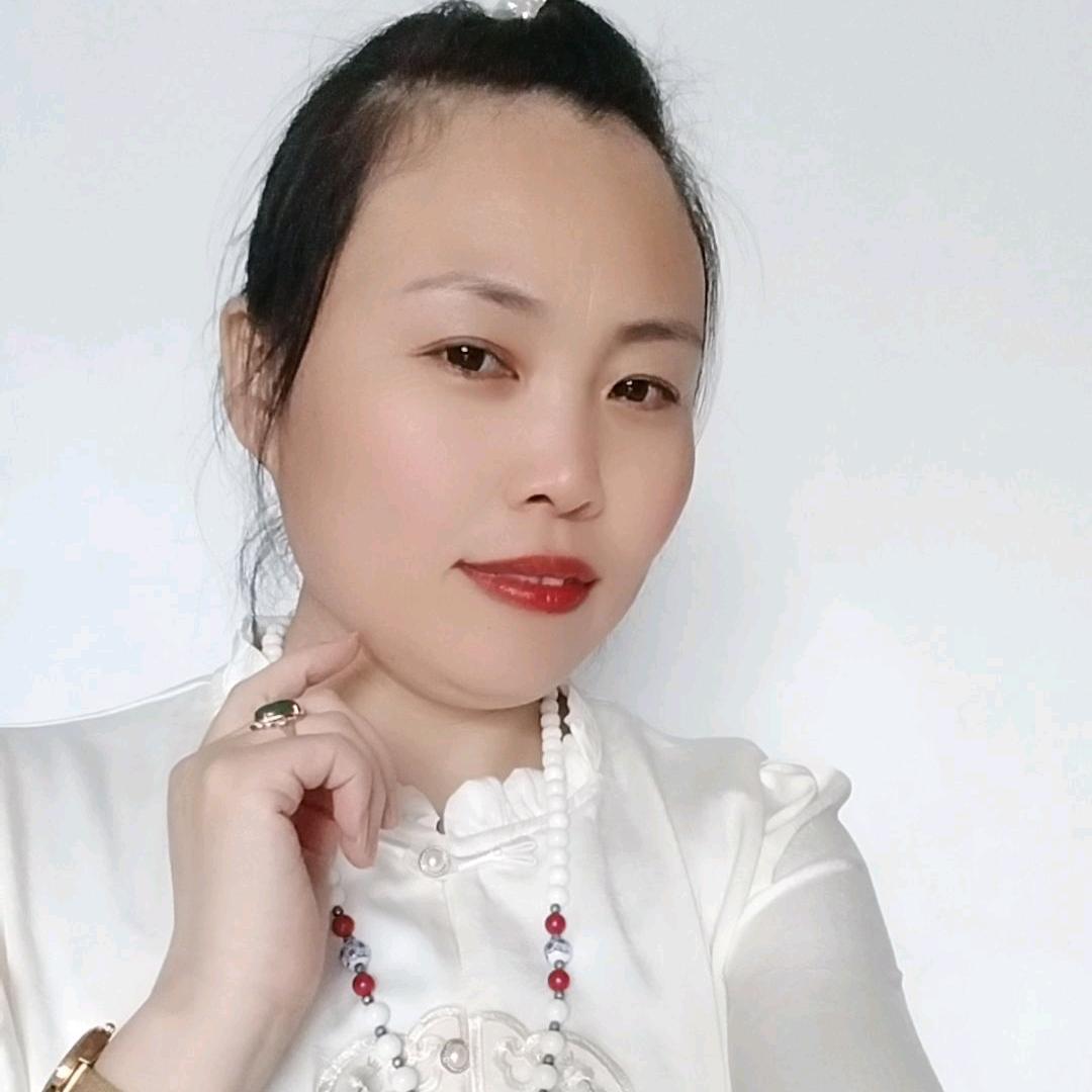 弯弯吆