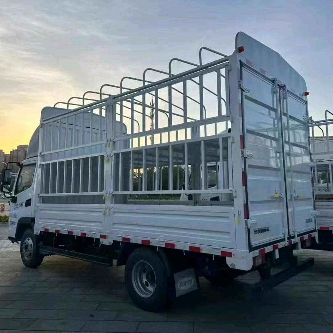 成都启运发新能源汽车