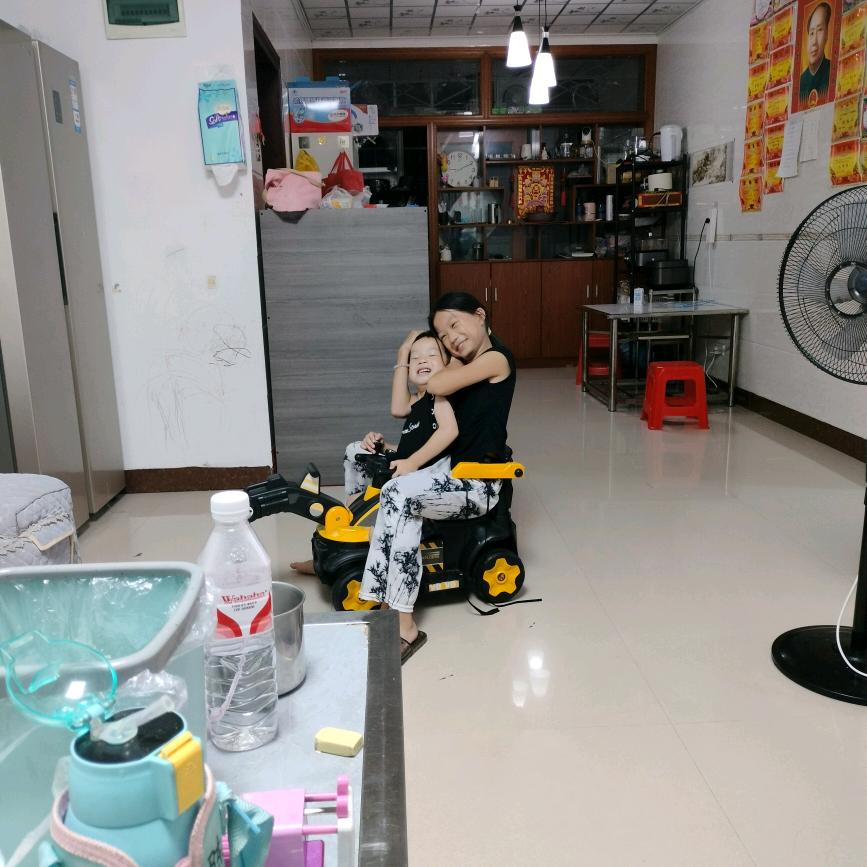 小彤俊