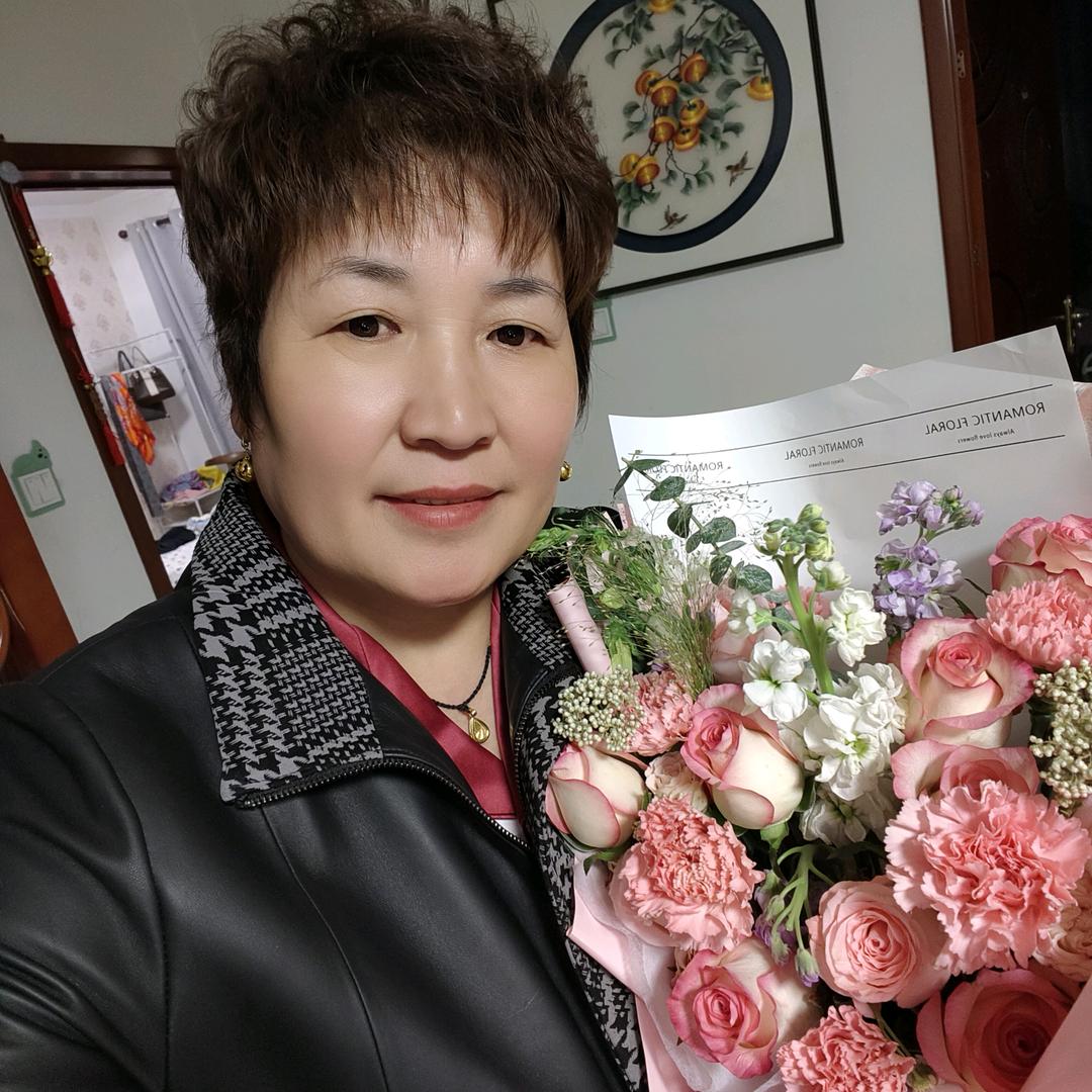 赫岩奶奶幸福生活哈哈