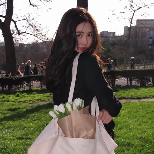 Romi小姐姐时尚穿搭💕