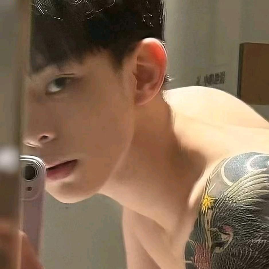 秋山落叶