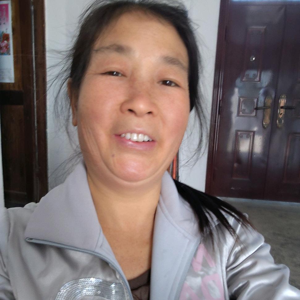 群姐歌舞一点开播