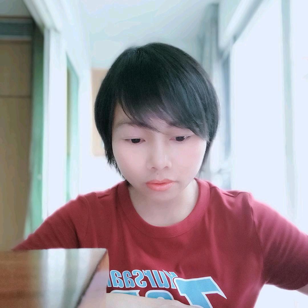 小芬头像