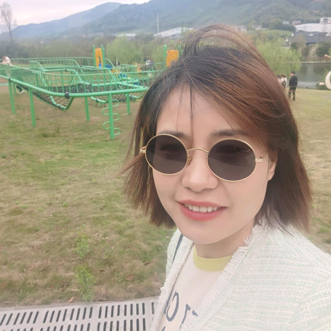 杭州临平驭森服饰