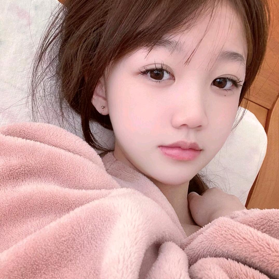 江畔风停.