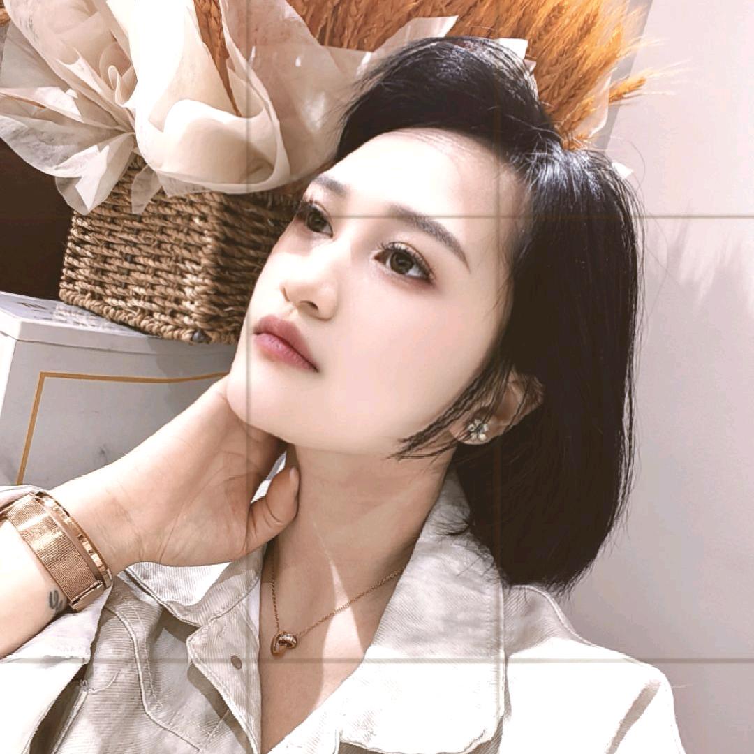 伊伊