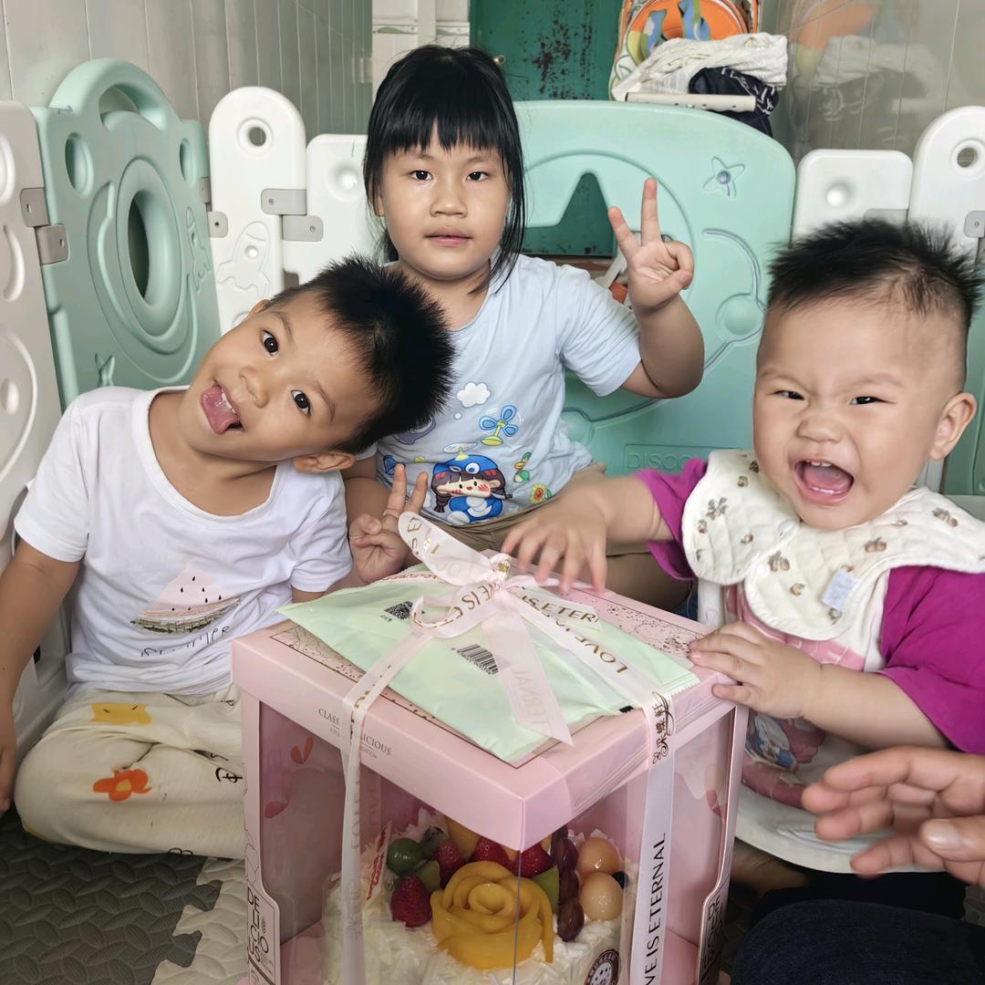 小烯烯妈妈