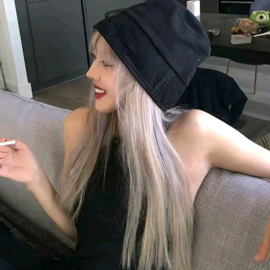 ˢʰᵉⁿ佳玲🍧