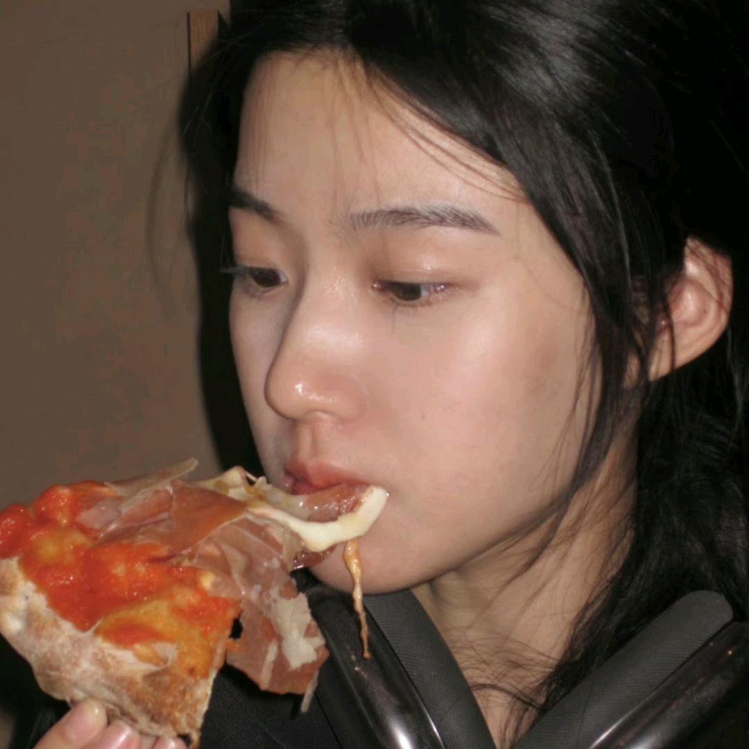 田饱肚子