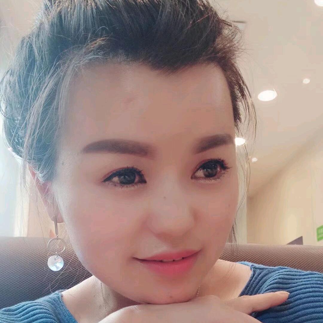 微笑诠释一切
