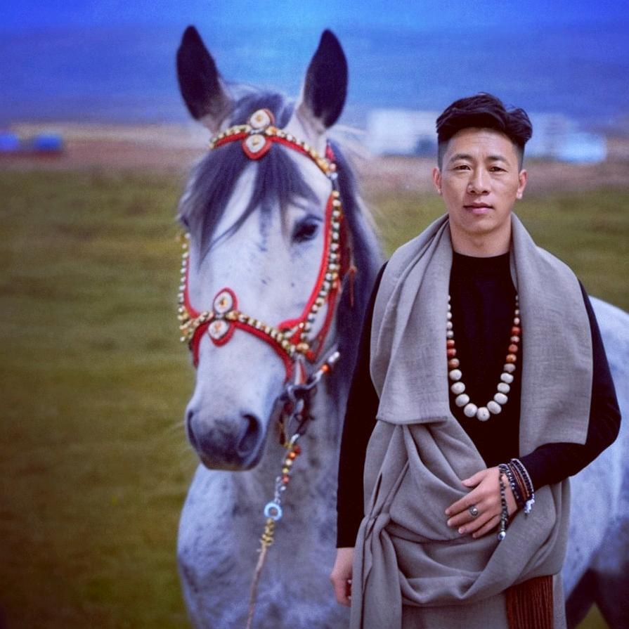 💥世界ཉི་ཟེ💥