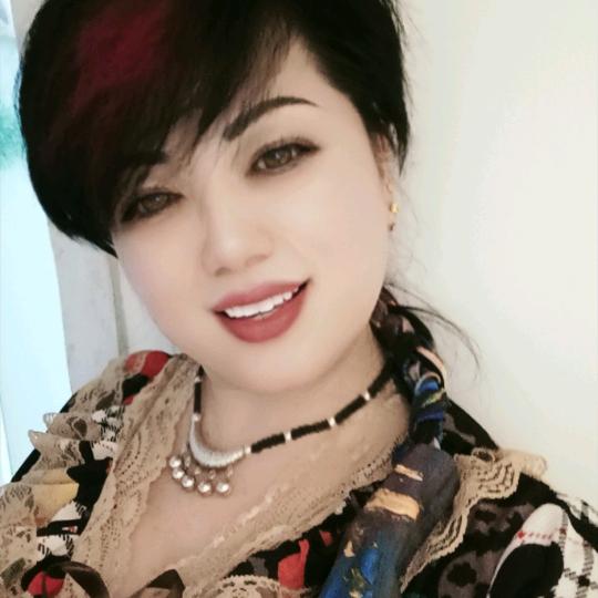傻女人有福1喜欢跳舞不私聊，不定时直播