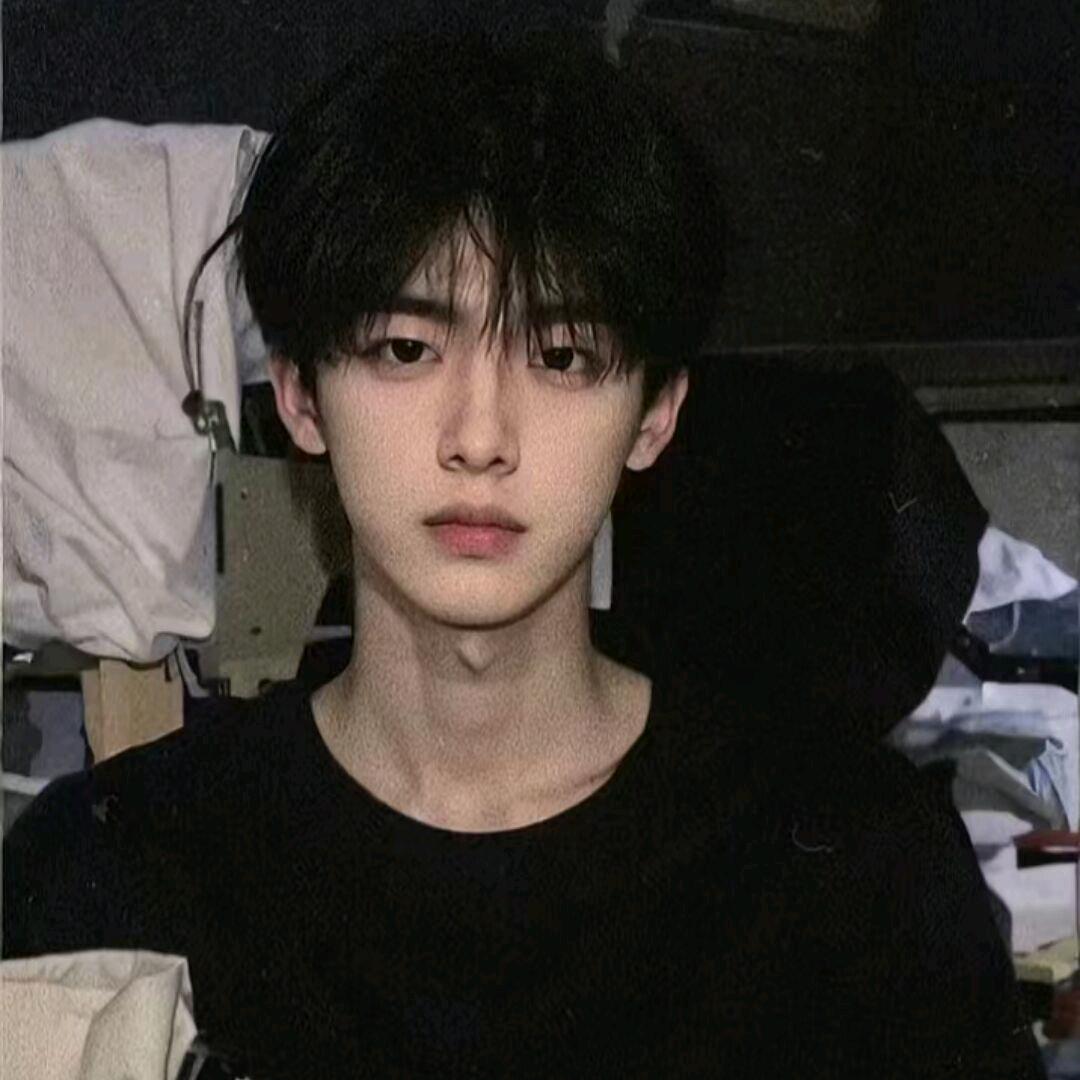 澄澈头像