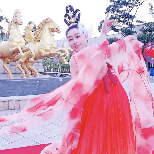 小青💎鼓语