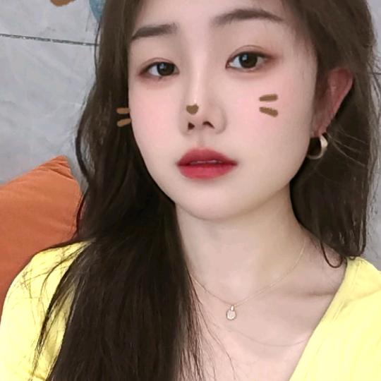 @娇娇（破万首播）
