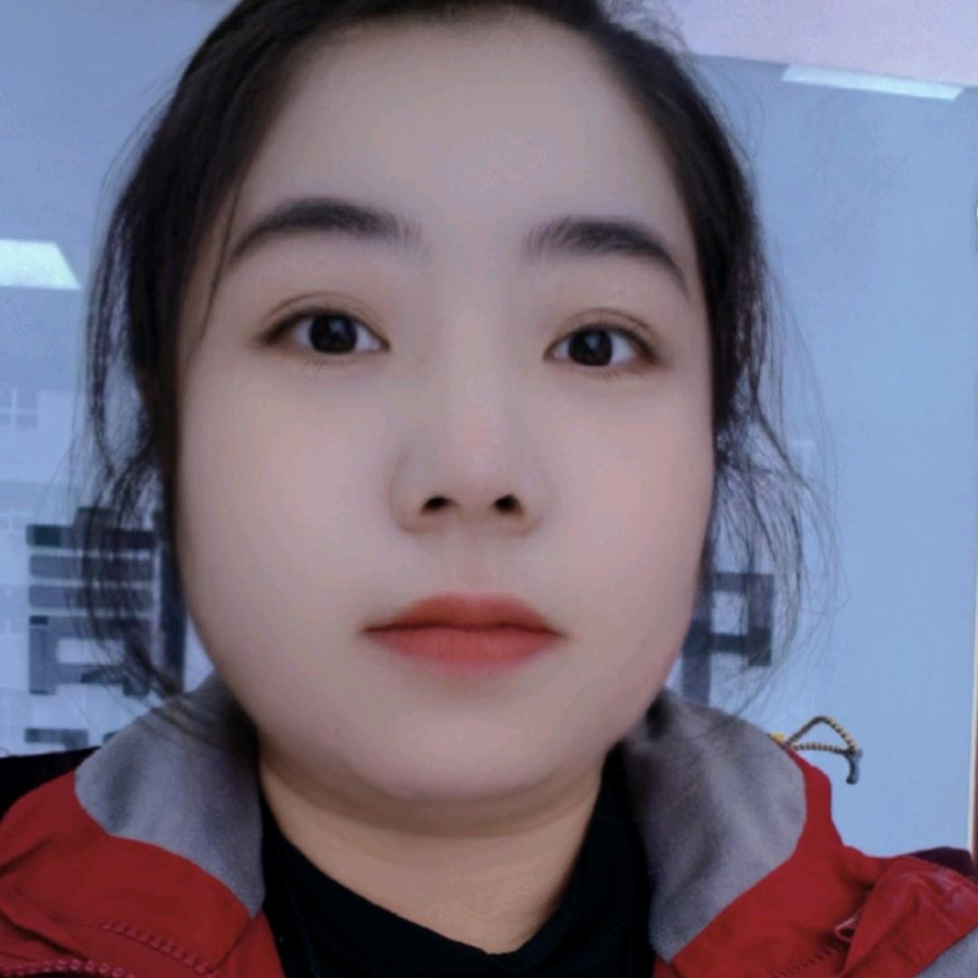 中和农信隆化-婉君