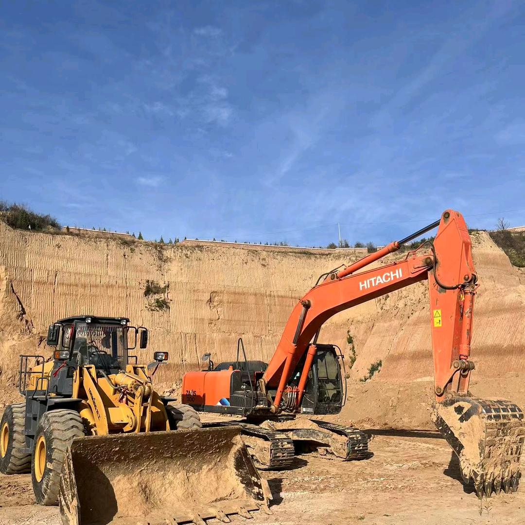 50铲车，日立240.日立70挖机出租