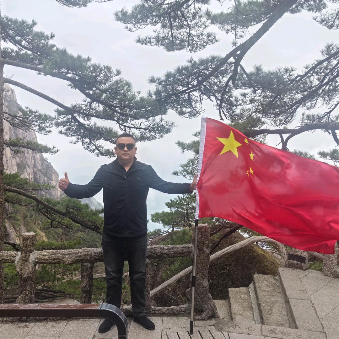 王三哥。