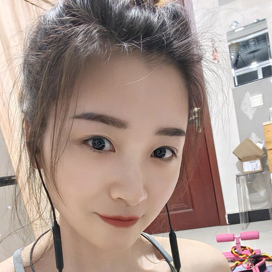 @小刘ღ🐒ྀིღ（||）（居家锻炼）