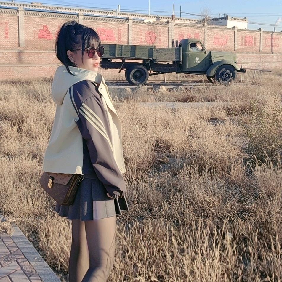 🚥你的依依🚥（休息中）