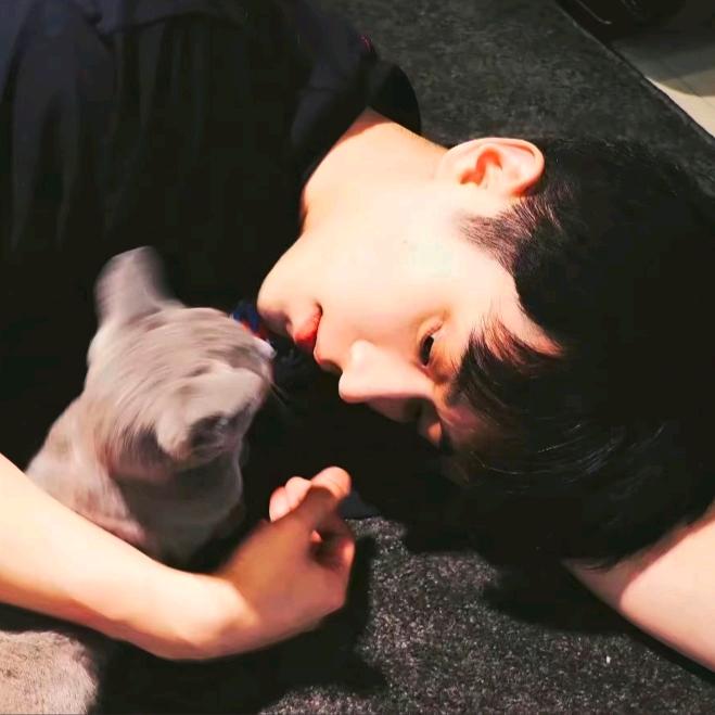 不及人间二两酒