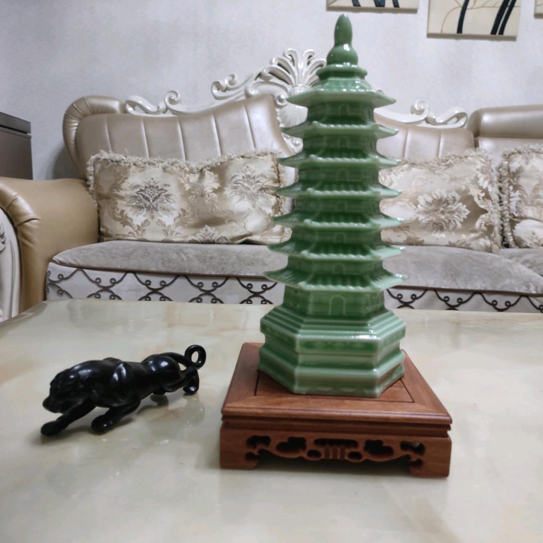 塔  豹