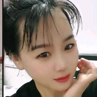 平静(拒私聊)业余爱好手指舞