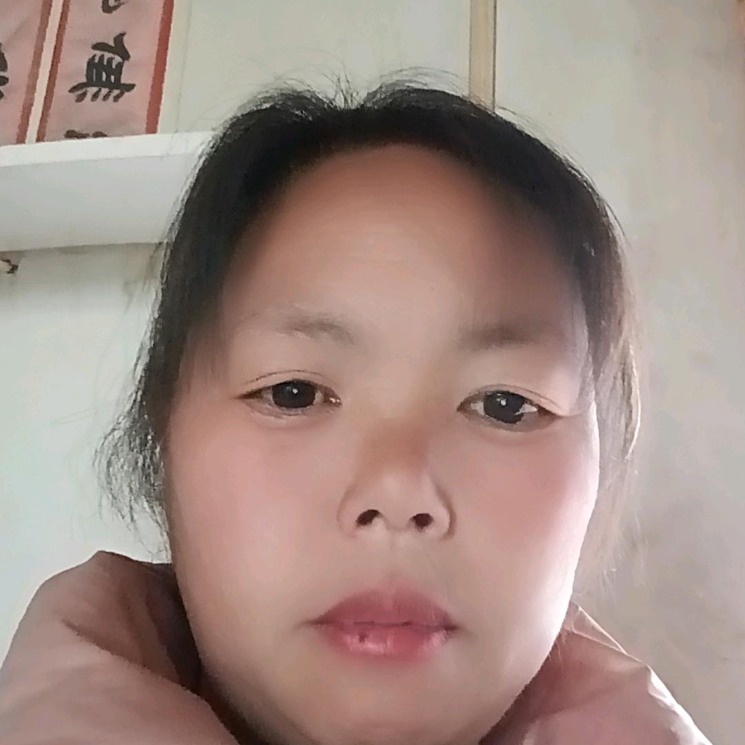 成姐，下午4点十分开播聊天主播